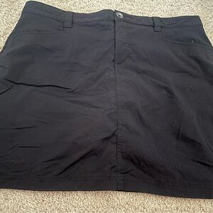 Eddie Bauer Black Skort - Size Large